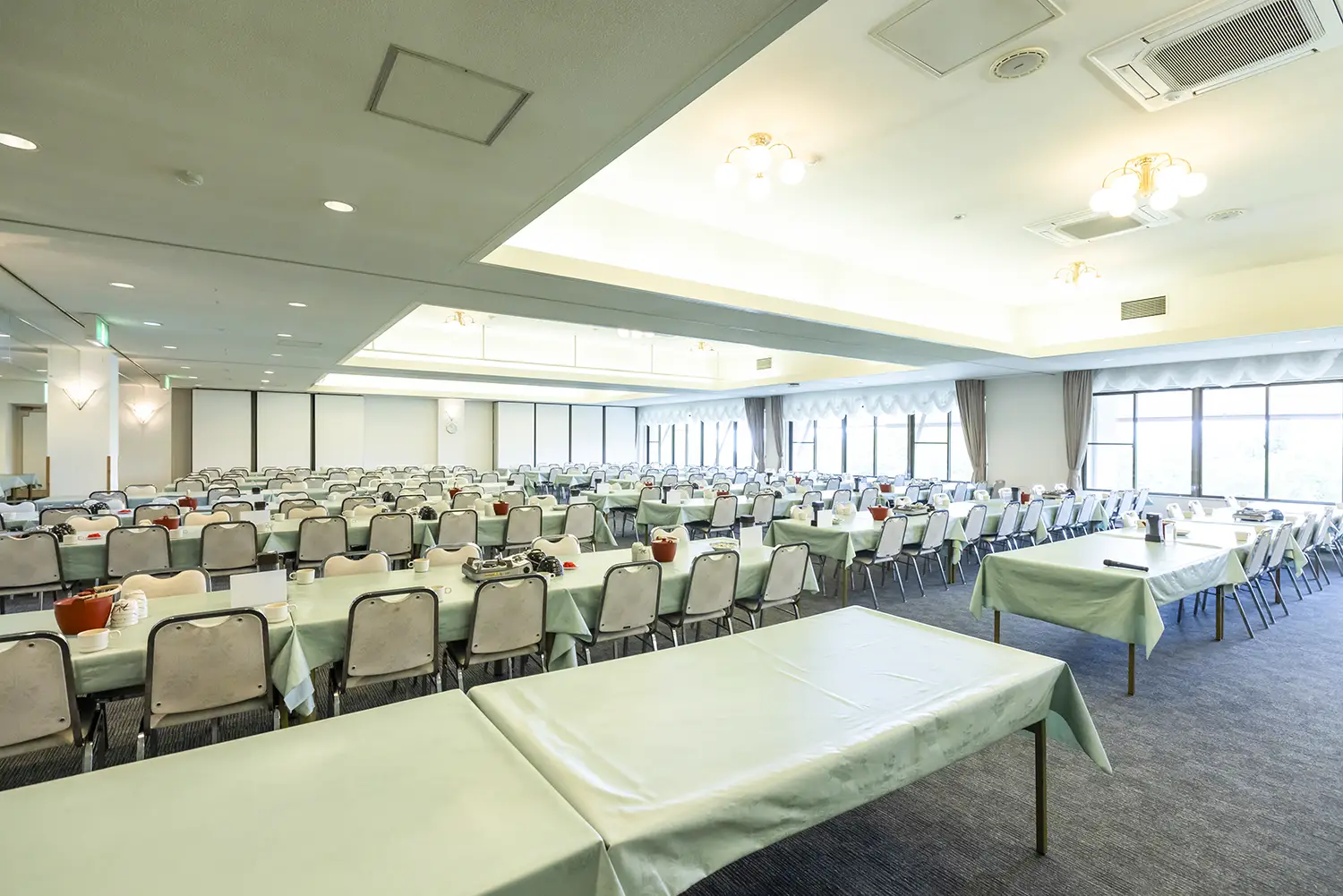 宴会場・多目的ホール